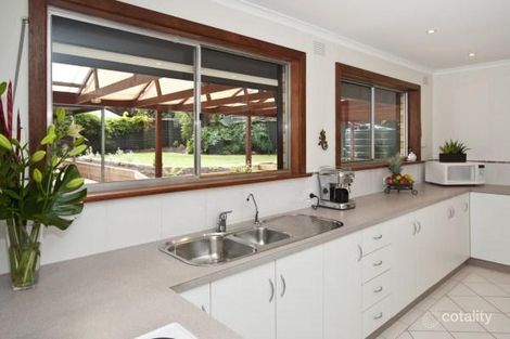 Property photo of 13 Vine Crescent Happy Valley SA 5159