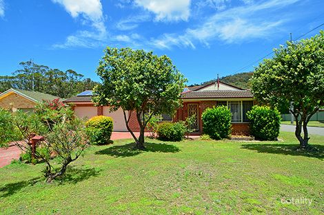 2 Warramunga Cl, Woy Woy, NSW 2256