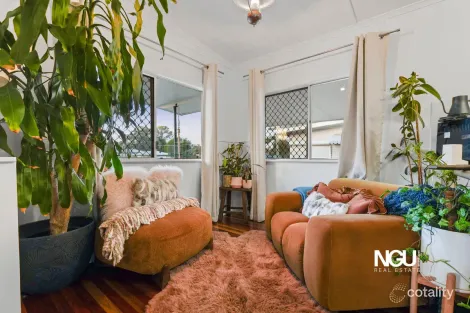 Property photo of 25 Gomer Street Booval QLD 4304