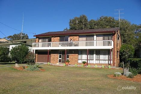 1 Cliff St, Norah Head, NSW 2263