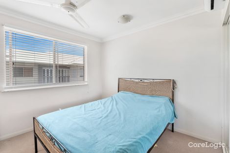 Property photo of 318/29-33 Springfield Crescent Manoora QLD 4870