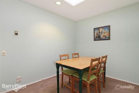 Property photo of 23 Sylphide Way Wantirna South VIC 3152