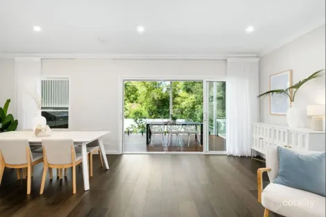 Property photo of 100 Bowman Parade Bardon QLD 4065