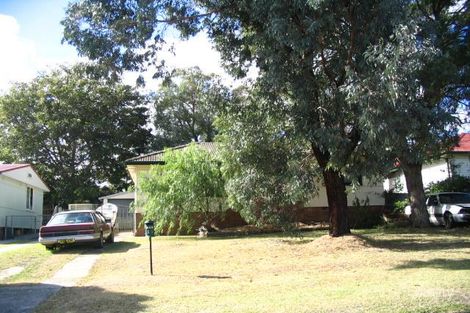 15 Ponsford St, Warilla, NSW 2528