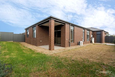 Property photo of 34 Bregman Esplanade Manor Lakes VIC 3024