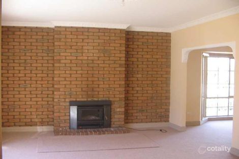 Property photo of 10 Sandhill Road Anakie VIC 3213