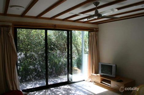 Property photo of 2/34 Booran Street Point Lookout QLD 4183