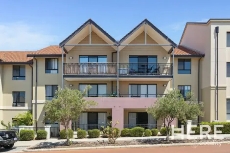 Property photo of 1/2 Wattlebird Loop Joondalup WA 6027