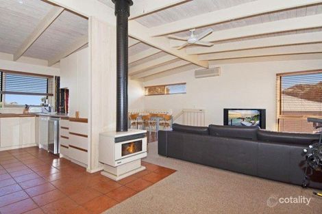 Property photo of 15 Phyllis Parade Rye VIC 3941