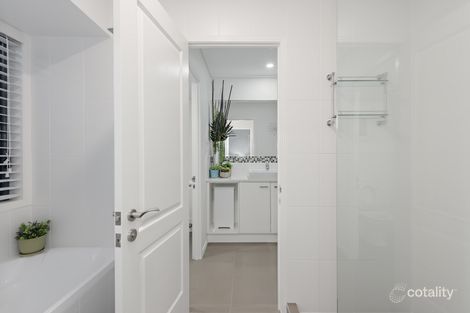Property photo of 20 Pathfinder Road Coomera QLD 4209