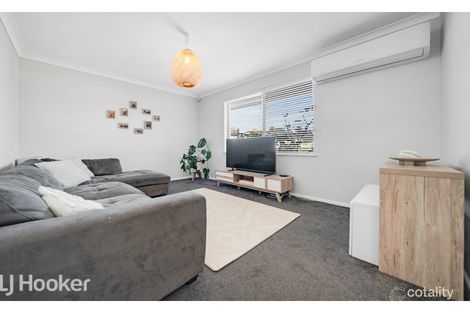 Property photo of 6 Westerly Crescent Heathridge WA 6027