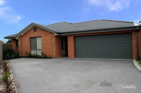 2/9 Kinsale View, Berwick, VIC 3806