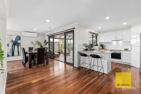 Property photo of 1/1 Emmy Court Grovedale VIC 3216