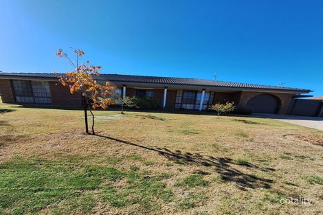 Property photo of 6 Perrier Place Kelso NSW 2795
