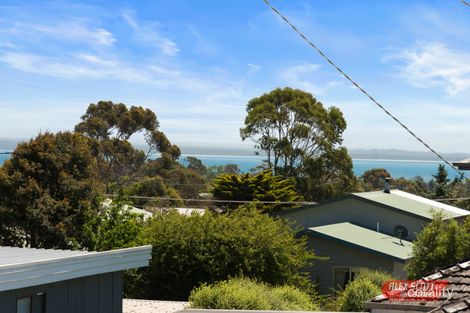 Property photo of 25 Parrakoola Way Cowes VIC 3922
