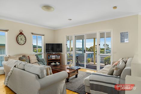Property photo of 25 Parrakoola Way Cowes VIC 3922