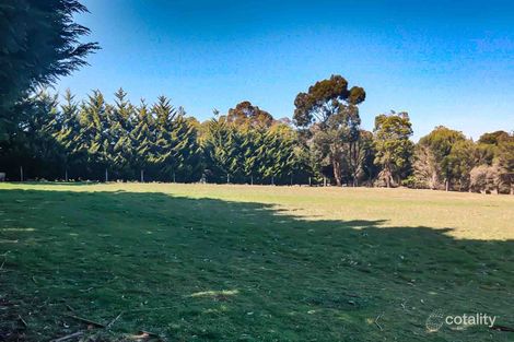Property photo of 5 Fletcher Road Cranbourne South VIC 3977