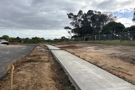 10 Banksia Rise, Nyora, VIC 3987