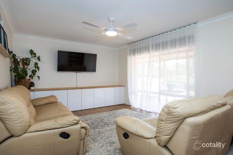 Property photo of 6 Green Way Leschenault WA 6233