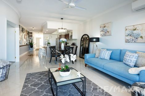 Property photo of 27 Ranier Crescent Varsity Lakes QLD 4227