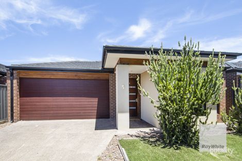 Property photo of 19 Radiance Street Tarneit VIC 3029