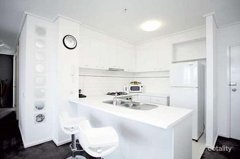 705/28 Bank St, South Melbourne, VIC 3205