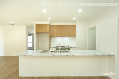 72 Mclaren Bvd, Thurgoona, NSW 2640