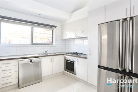 Property photo of 2/18 Waratah Street Thomastown VIC 3074