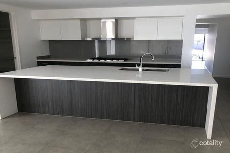 Property photo of 7 Kittiwake Terrace Werribee VIC 3030