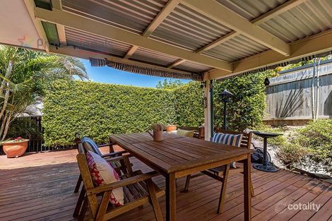 Property photo of 17 Crelga Court Merrimac QLD 4226