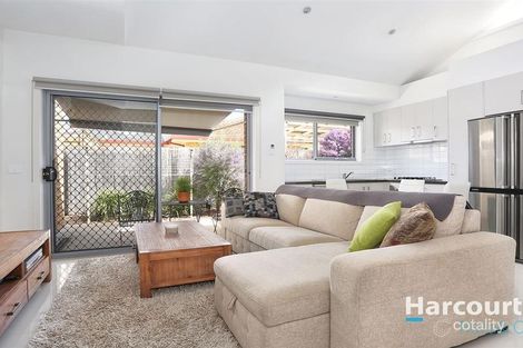 Property photo of 2/18 Waratah Street Thomastown VIC 3074