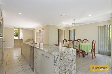 Property photo of 8 Hadrian Crescent Pacific Pines QLD 4211