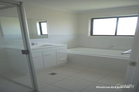 Property photo of 6 Lucinda Street Glenella QLD 4740