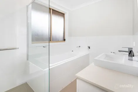 Property photo of 28/10 Derwent Avenue Avondale NSW 2530