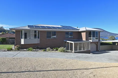 Property photo of 21 Clives Avenue Old Beach TAS 7017
