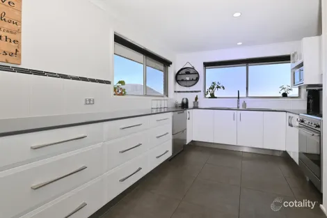 Property photo of 21 Clives Avenue Old Beach TAS 7017
