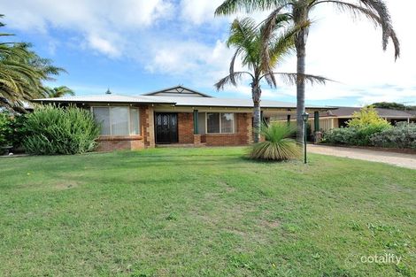 Property photo of 1 Richard Close Waikiki WA 6169