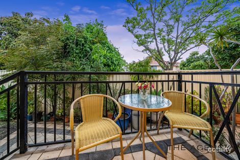 Property photo of 13 Carpenter Rise Bull Creek WA 6149