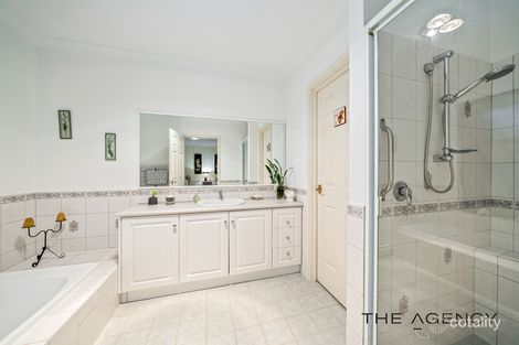 Property photo of 13 Carpenter Rise Bull Creek WA 6149