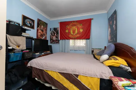 Property photo of 27 Redcliffe Avenue Balga WA 6061