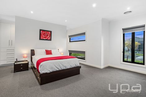 Property photo of 10 Nigella Drive Point Cook VIC 3030