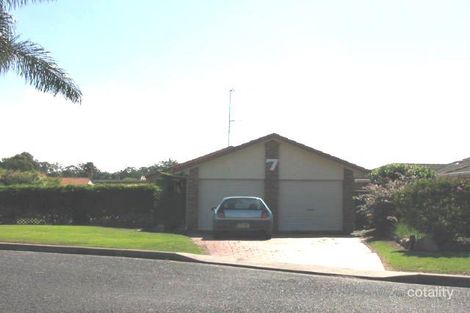 7 Woodward Pl, Tuncurry, NSW 2428