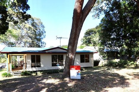 Property photo of 4 Marroo Street Coochiemudlo Island QLD 4184