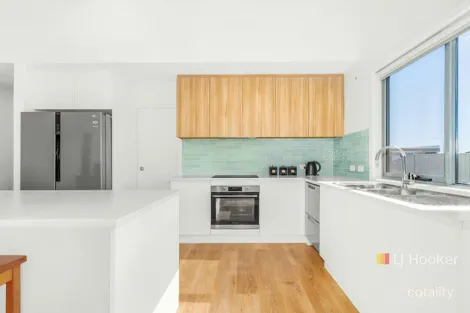 Property photo of 10 Beachrock View East Devonport TAS 7310