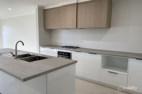 12 Gerygone Loop, East Cannington, WA 6107