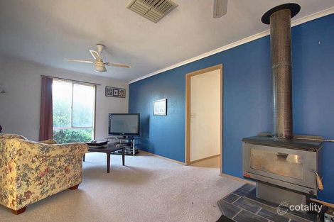 Property photo of 41 Stanley Crescent Brookfield VIC 3338