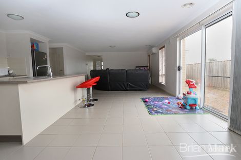 Property photo of 120 Hamish Drive Tarneit VIC 3029