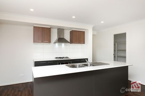 Property photo of 18 Atherton Way Werribee VIC 3030