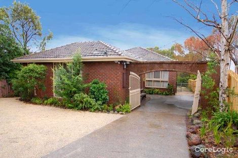 Property photo of 11 Stableford Avenue Glen Waverley VIC 3150