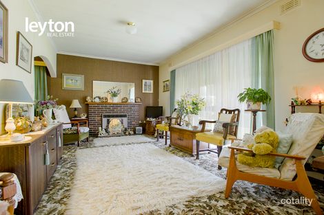 Property photo of 10 Sharon Road Springvale South VIC 3172